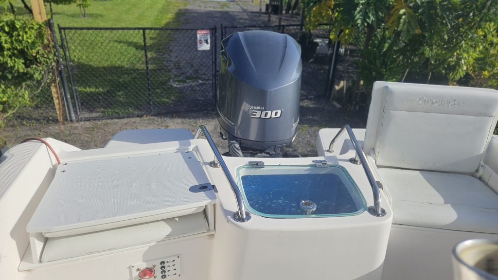Everglades 230 CC